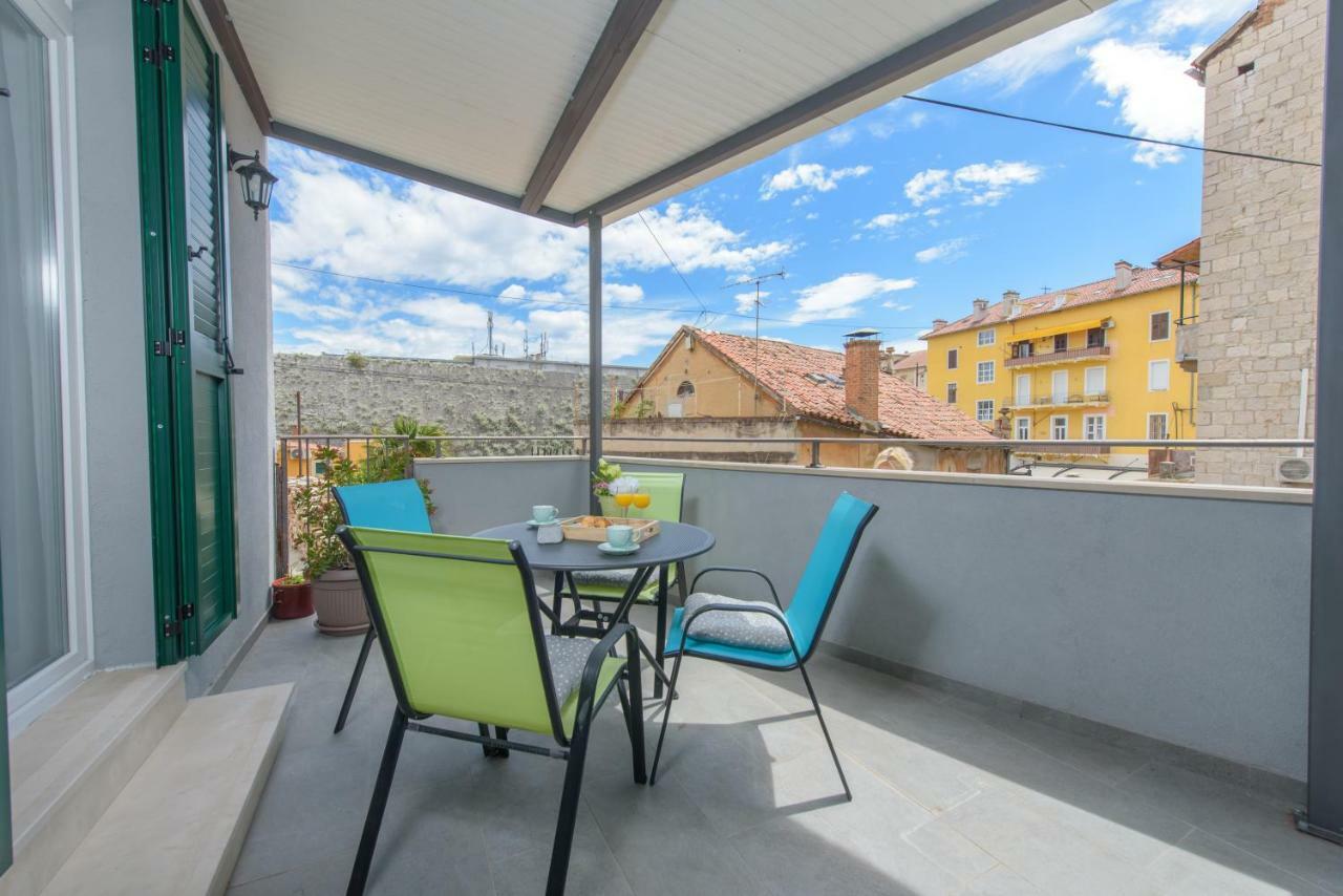 Arcus Apartment With Beautiful Terrace Split Eksteriør billede